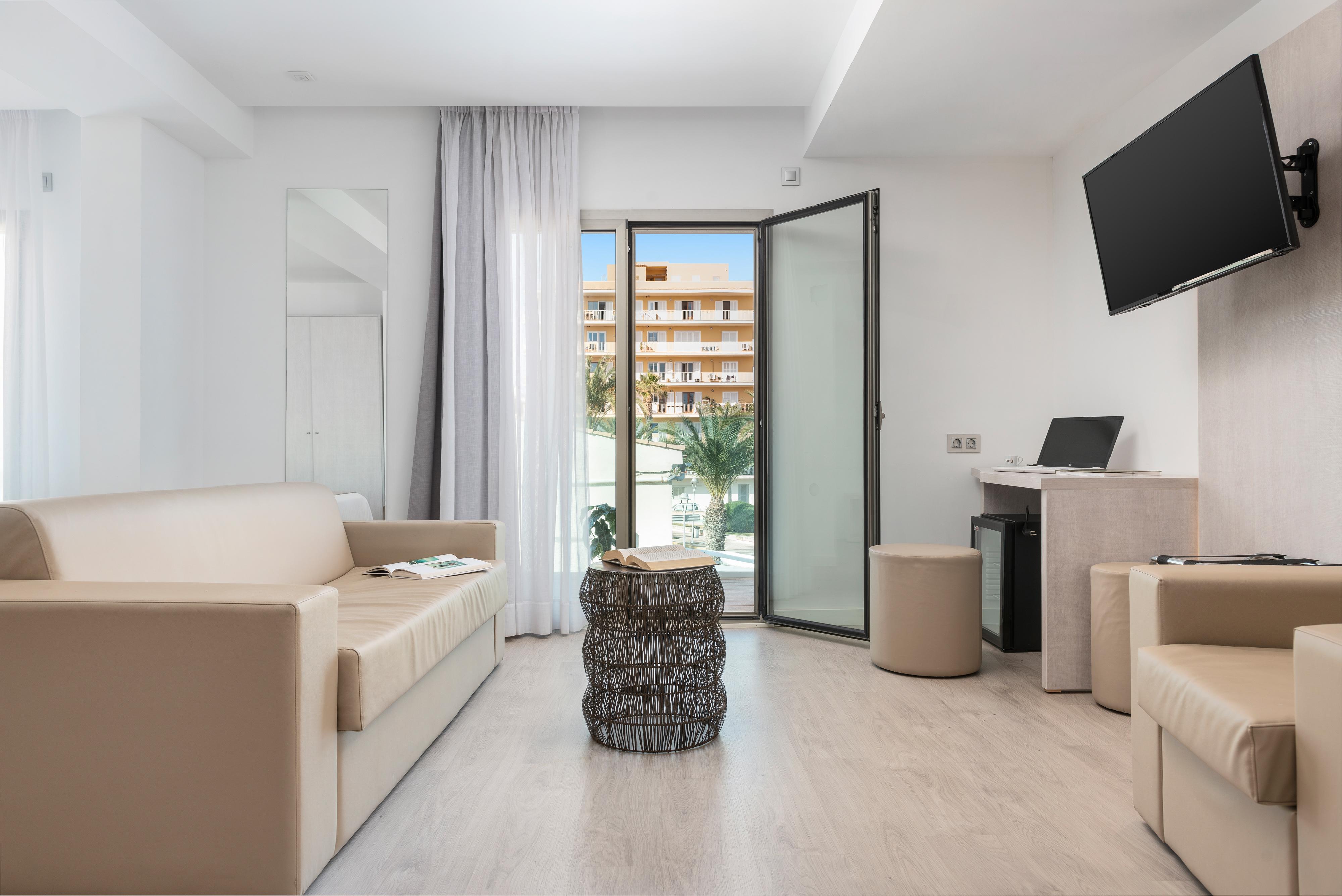 Llaut Boutique Hotel (Adults Only) Can Picafort  Buitenkant foto