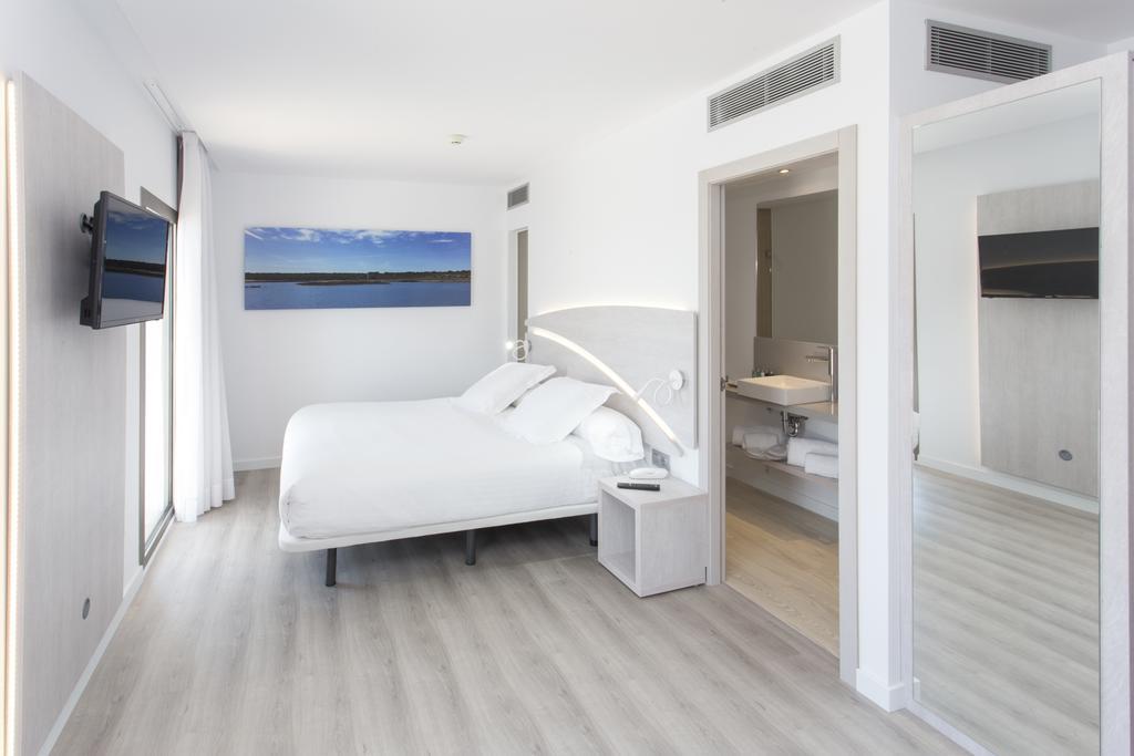 Llaut Boutique Hotel (Adults Only) Can Picafort  Buitenkant foto